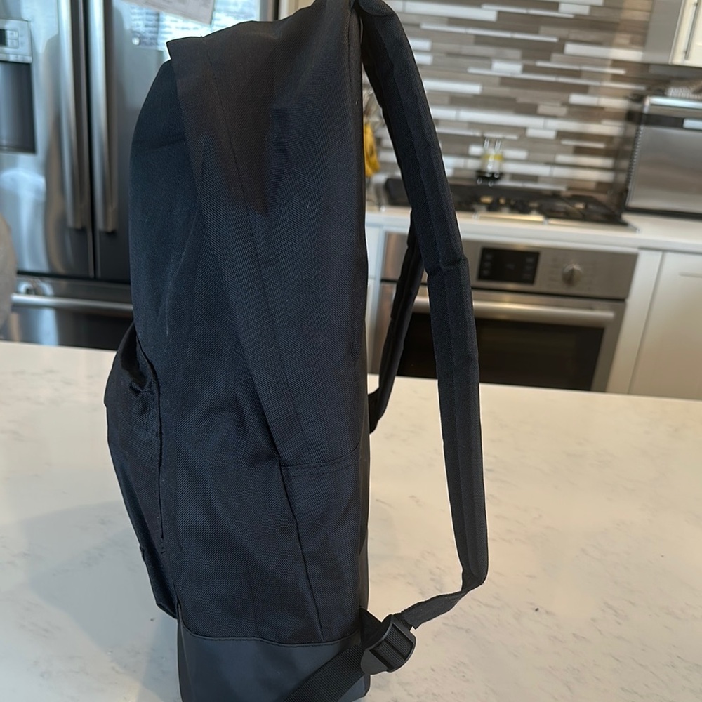 SNIPES Black Backpack - Picture 5 of 9